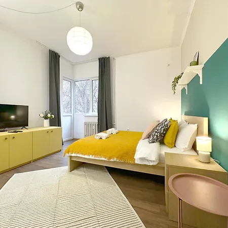 Apartamento Aurora Abode - Center 1 Bdr Fast Wi-fi