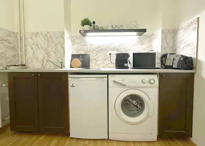 Aurora Abode - Center 1 Bdr Fast Wi-fi סופיה