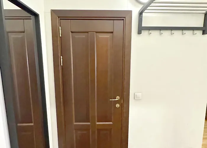 Aurora Abode - Center 1 Bdr Fast Wi-fi Апартамент