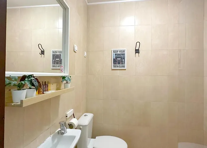 Aurora Abode - Center 1 Bdr Fast Wi-fi דירה סופיה