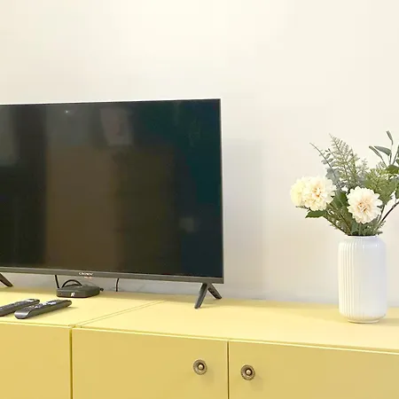 Aurora Abode - Center 1 Bdr Fast Wi-fi Lägenhet *