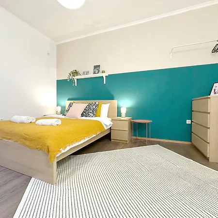 Lägenhet Aurora Abode - Center 1 Bdr Fast Wi-fi